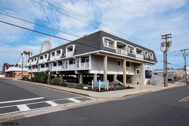 Beach Condo For Sale in Ocean City, New Jersey