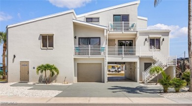 Beach Townhome/Townhouse For Sale in Fort Myers Beach, Florida