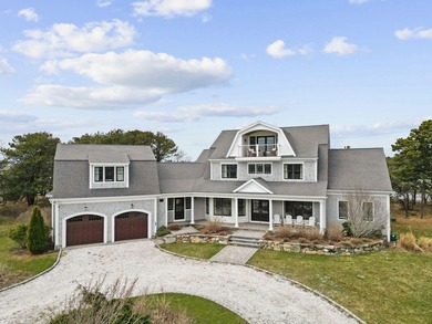Beach Home For Sale in West Dennis, Massachusetts