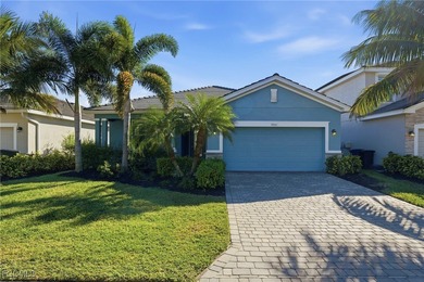 Beach Home For Sale in Fort Myers, Florida