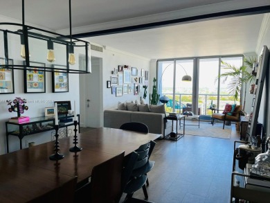 Beach Condo For Sale in Miami Beach, Florida