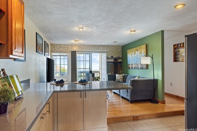 Beach Condo For Sale in Kapolei, Hawaii