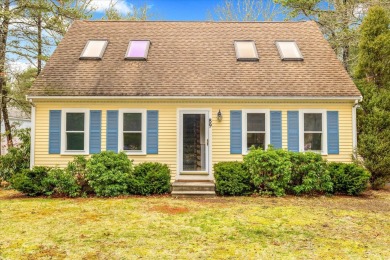 Beach Home For Sale in Mashpee, Massachusetts