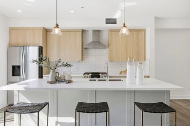 Beach Condo Sale Pending in San Diego, California