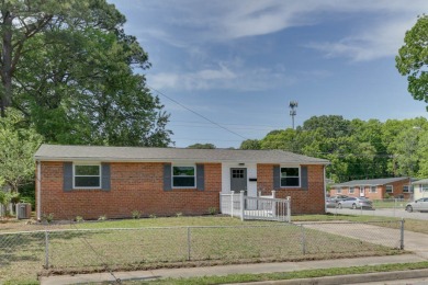 Beach Home Sale Pending in Hampton, Virginia