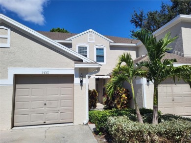 Beach Townhome/Townhouse For Sale in Palm Harbor, Florida