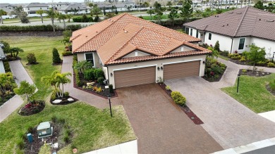 Beach Home Sale Pending in Bradenton, Florida