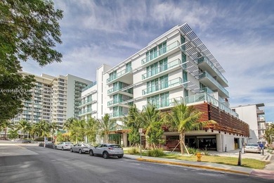 Beach Condo For Sale in Miami Beach, Florida