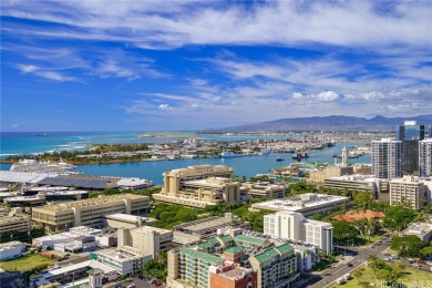 Beach Condo For Sale in Honolulu, Hawaii