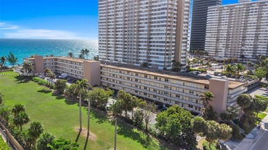Beach Condo For Sale in Hallandale Beach, Florida