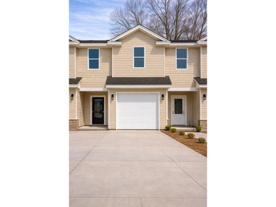 Beach Townhome/Townhouse Sale Pending in Fort Walton Beach, Florida