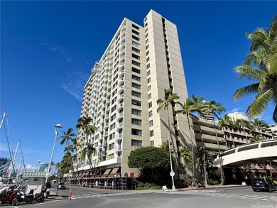 Beach Condo For Sale in Honolulu, Hawaii