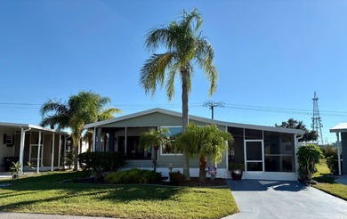 Beach Home For Sale in Venice, Florida