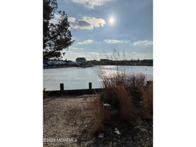 Beach Home For Sale in Barnegat, New Jersey