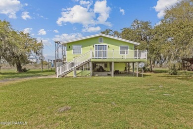 Beach Home For Sale in Franklin, Louisiana
