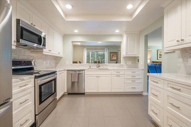 Beach Townhome/Townhouse Active Under Contract in Carlsbad, California