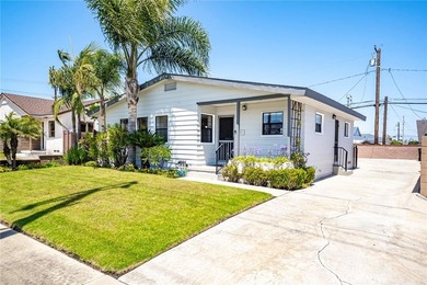 Beach Home For Sale in Torrance, California