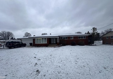 Beach Home Active Under Contract in Shelby, Michigan