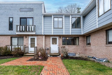 Beach Condo Sale Pending in Hyannis, Massachusetts