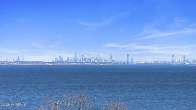 Beach Home For Sale in Keansburg, New Jersey