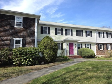 Beach Condo For Sale in West Yarmouth, Massachusetts