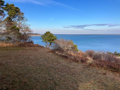 Beach Home For Sale in North Chatham, Massachusetts