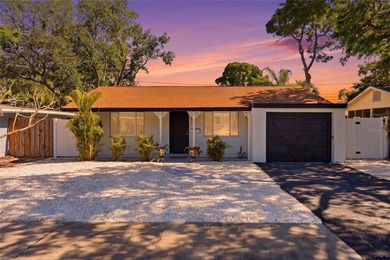 Beach Home For Sale in St. Petersburg, Florida