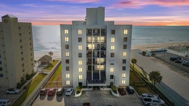 Beach Condo For Sale in Daytona Beach, Florida