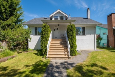 Beach Home For Sale in Vancouver, 