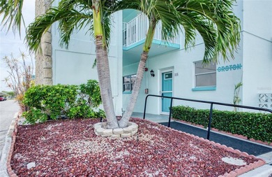 Beach Condo For Sale in Gulfport, Florida
