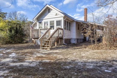 Beach Home For Sale in Waretown, New Jersey