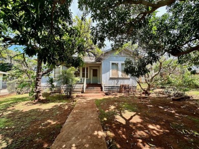 Beach Home For Sale in Paia, Hawaii