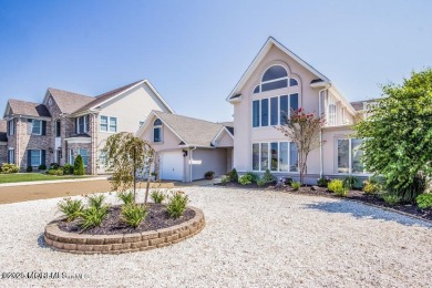 Beach Home For Sale in Mantoloking, New Jersey