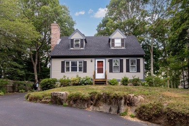 Beach Home For Sale in Mashpee, Massachusetts