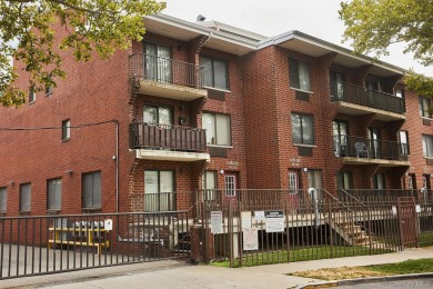 Beach Condo Sale Pending in Brooklyn, New York