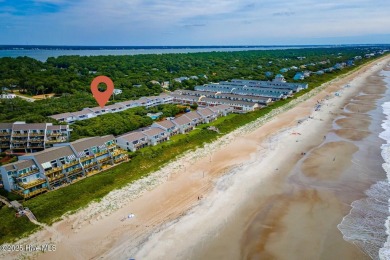 Beach Condo For Sale in Pine Knoll Shores, North Carolina