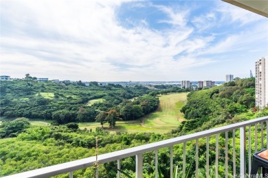 Beach Condo For Sale in Aiea, Hawaii