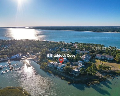 Beach Home For Sale in Hilton Head Island, South Carolina