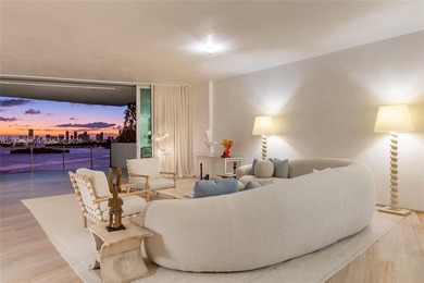 Beach Condo For Sale in Miami Beach, Florida