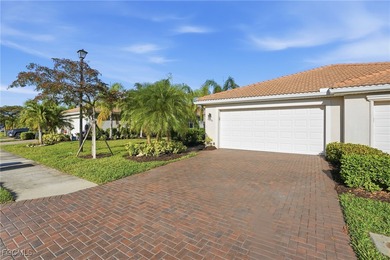 Beach Home For Sale in Fort Myers, Florida