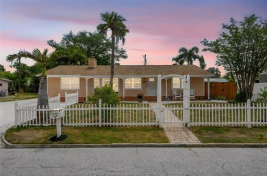 Beach Home Sale Pending in Gulfport, Florida