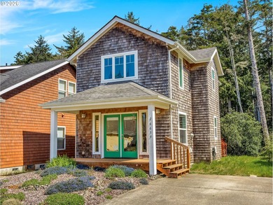 Beach Home For Sale in Rockaway Beach, Oregon