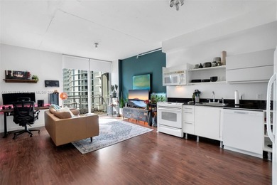 Beach Condo For Sale in Miami, Florida