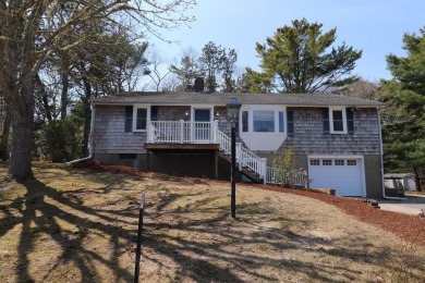 Beach Home For Sale in South Dennis, Massachusetts