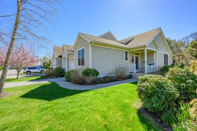 Beach Condo For Sale in Mashpee, Massachusetts