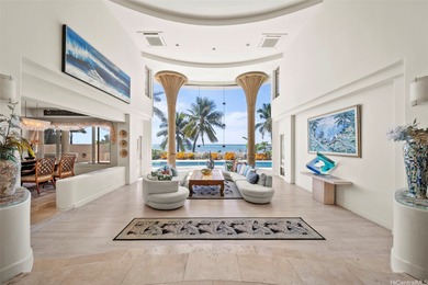 Beach Home For Sale in Honolulu, Hawaii