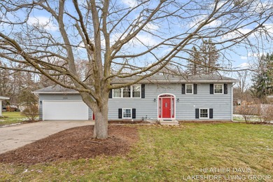 Beach Home Sale Pending in Holland, Michigan