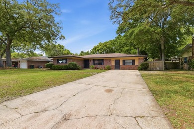 Beach Home For Sale in Fort Walton Beach, Florida