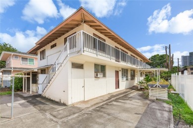 Beach Home For Sale in Honolulu, Hawaii