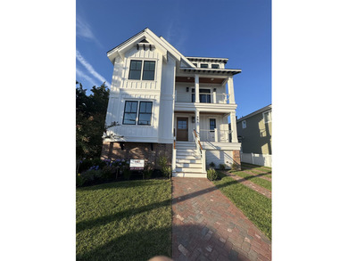 Beach Home For Sale in Avalon, New Jersey